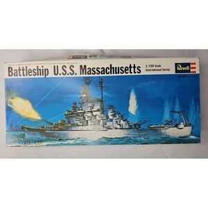 Battleship USS Massachusetts Revell H485 1/720 Scale 1969 VTG Never Assembled